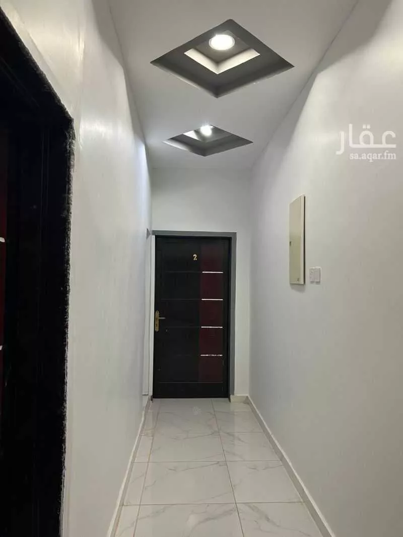 شقة مفروشة للحجز في شارع ابو بكر الصديق ، حي الزهور ، صامطة ، صامطة 1 صورة