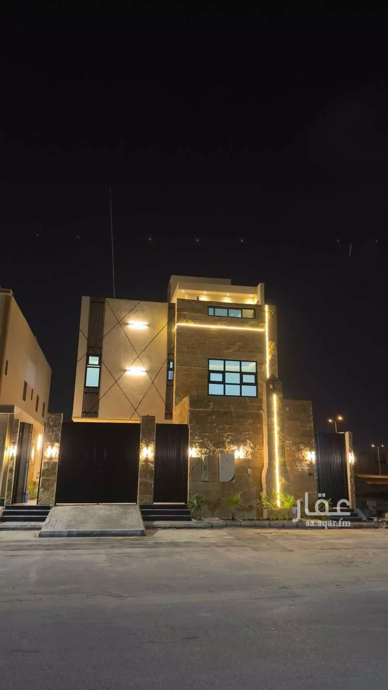 فيلا للبيع في شارع عبدالله بن صدقة, حي المهدية, مدينة الرياض, منطقة الرياض 1 صورة