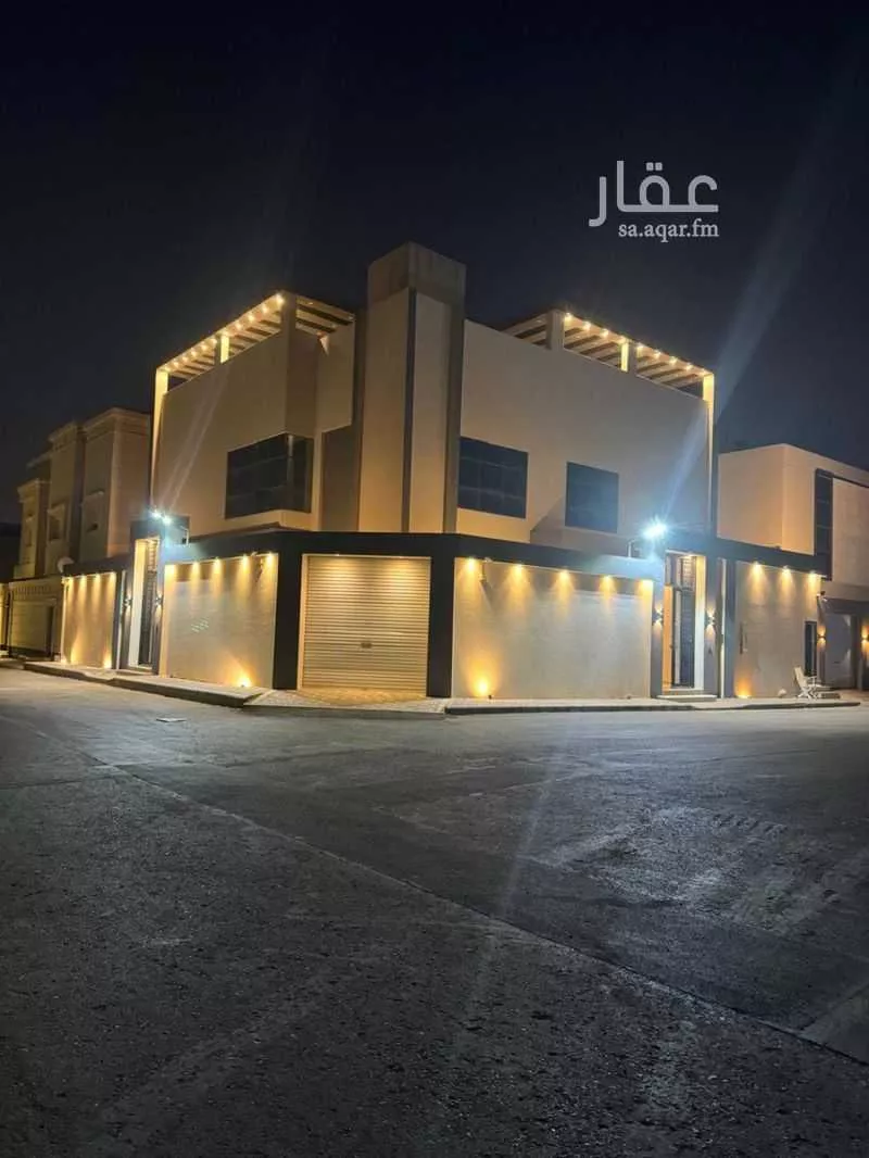 فيلا للبيع في شارع اسماعيل بن صبيح, حي المهدية, مدينة الرياض, منطقة الرياض 1 صورة