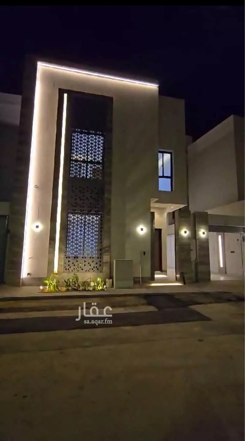 فيلا للبيع في شارع أحمد بن عبداللطيف السنبسي, حي المهدية, مدينة الرياض, منطقة الرياض 1 صورة
