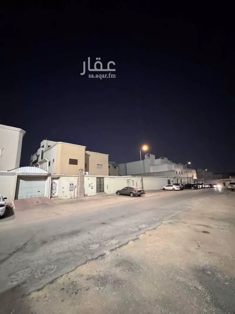 فيلا للبيع في شارع أبي الفتح السعدي, حي الملك فيصل, مدينة الرياض, منطقة الرياض 1 صورة