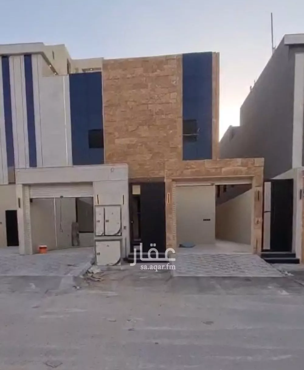 دور للبيع في شارع الرداع, حي عكاظ, مدينة الرياض, منطقة الرياض 1 صورة