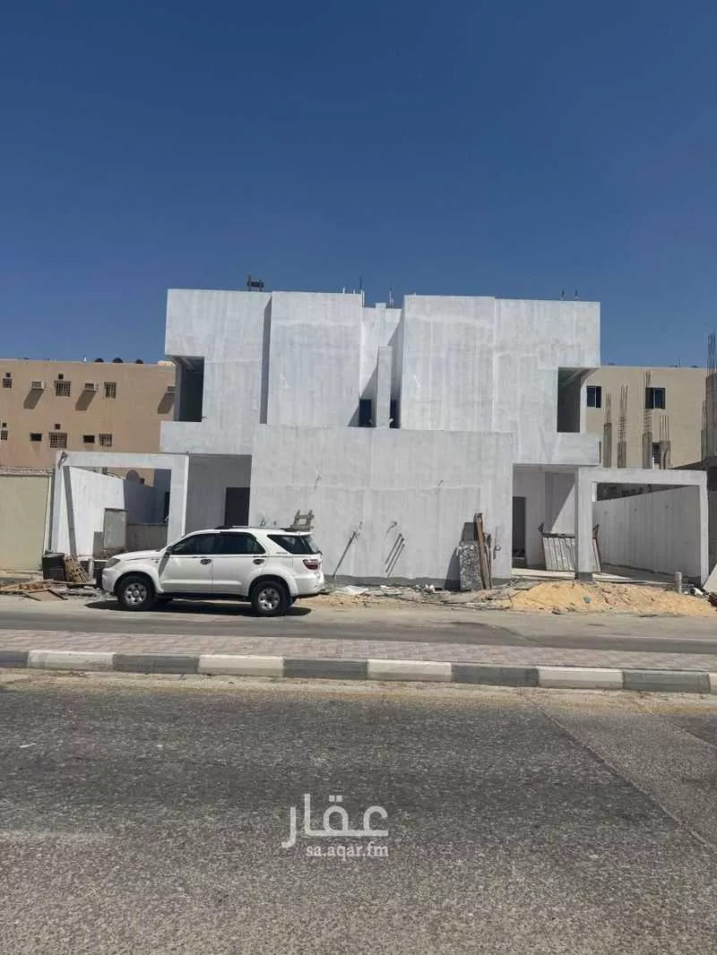 فيلا للبيع في شارع 32أ, حي طيبة, مدينة الدمام, المنطقة الشرقية 1 صورة