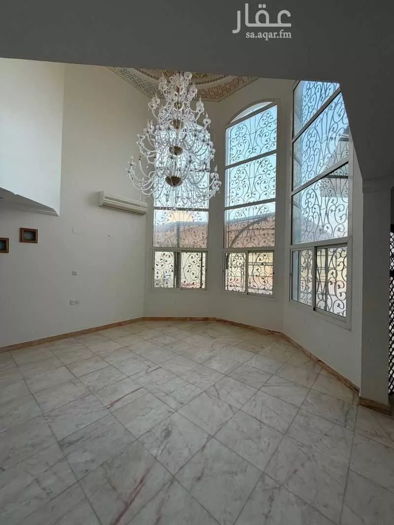 فيلا للبيع في شارع شارع الحميدي بن هزال, حي الزهرة, مدينة البكيرية, منطقة القصيم 1 صورة