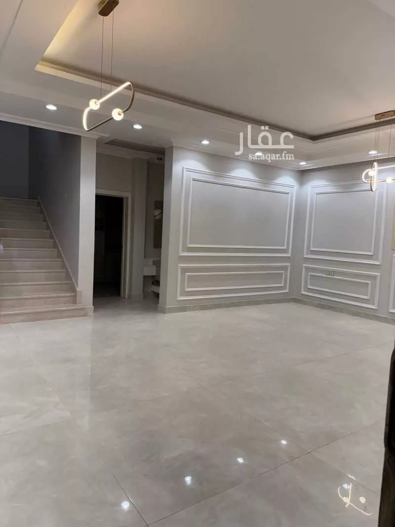 فيلا للإيجار في  1 صورة