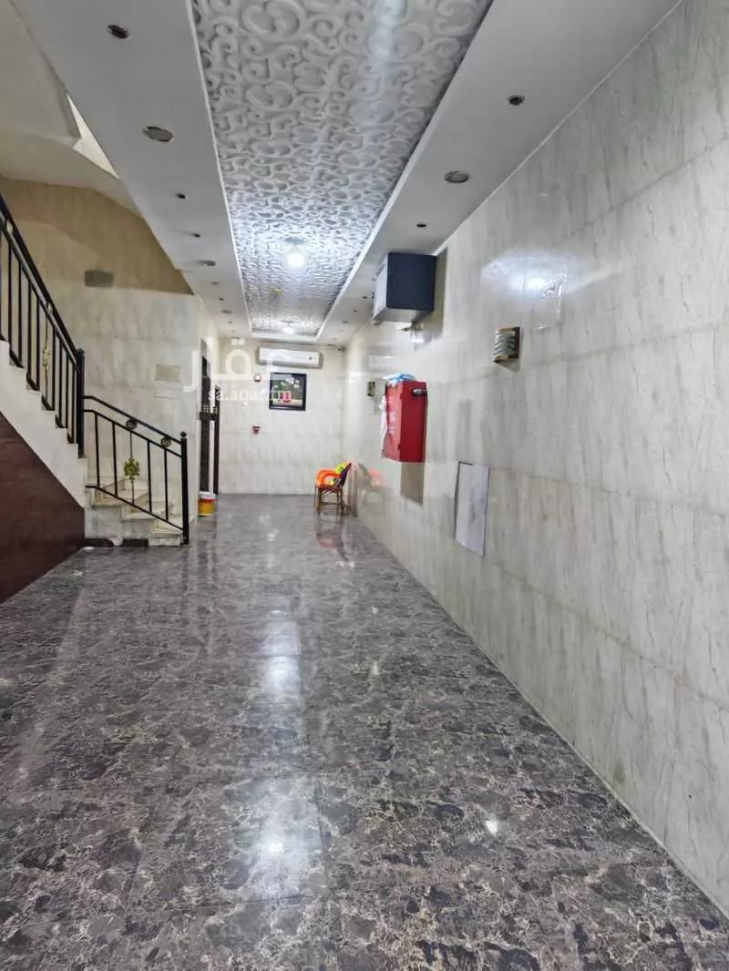 عمارة للإيجار في شارع نجران, حي ظهرة لبن, مدينة الرياض, منطقة الرياض 1 صورة
