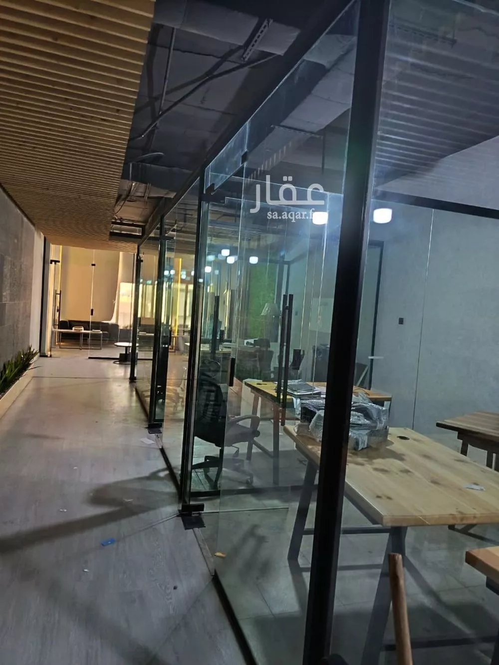 مكتب تجاري للإيجار في شارع الملك عبدالعزيز ابن عبدالرحمن سعود, حي الياسمين, مدينة الرياض, منطقة الرياض 1 صورة