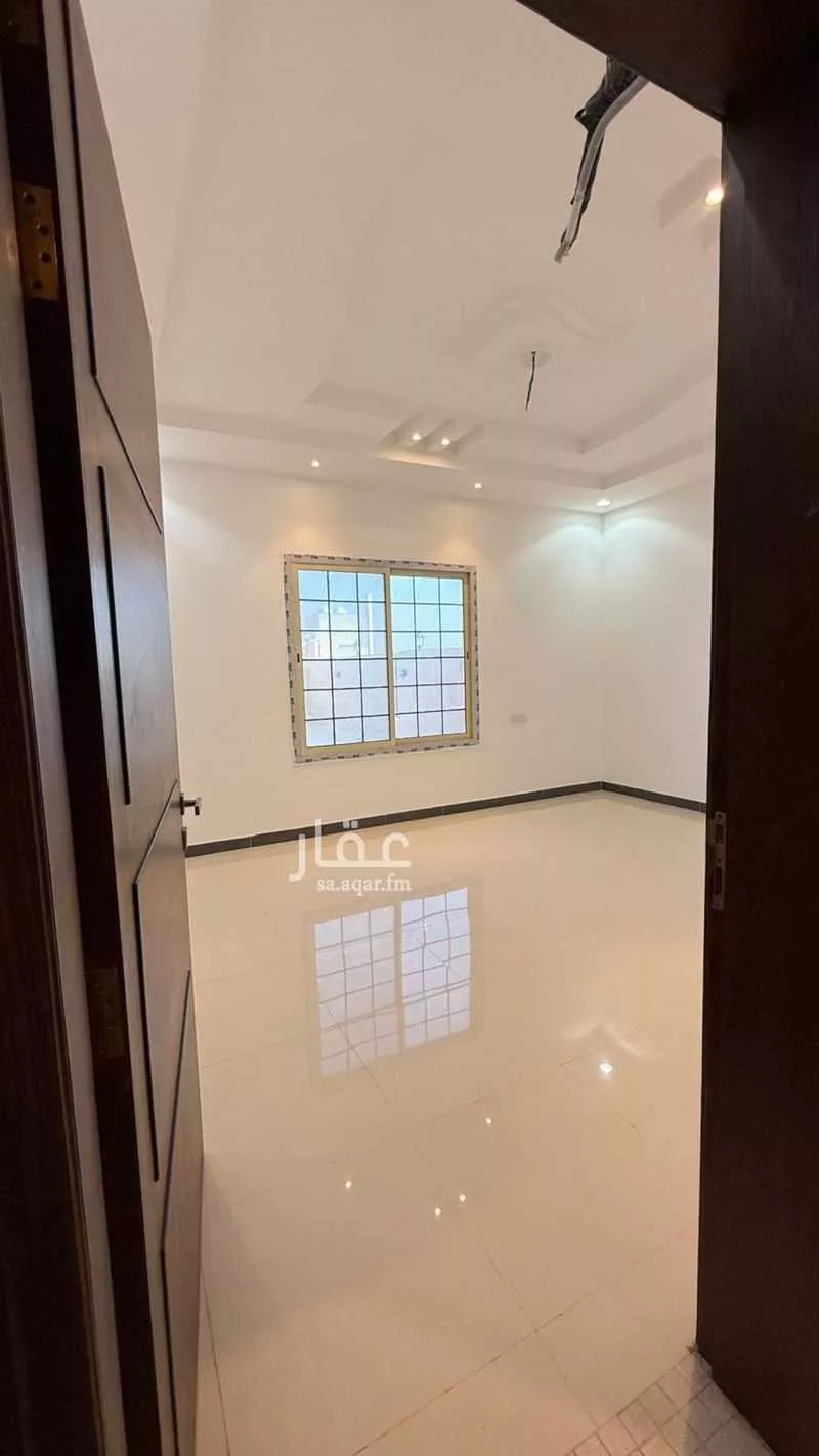 عمارة للإيجار في شارع أبي منصور الأزهري, حي الياقوت, مدينة جدة, منطقة مكة المكرمة 1 صورة