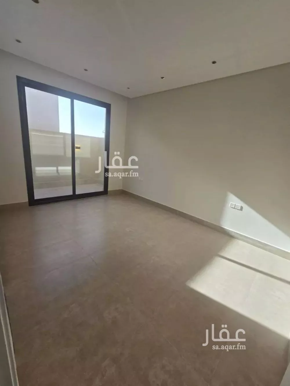 دور للبيع في شارع الفريابي, حي النرجس, مدينة الرياض, منطقة الرياض 1 صورة