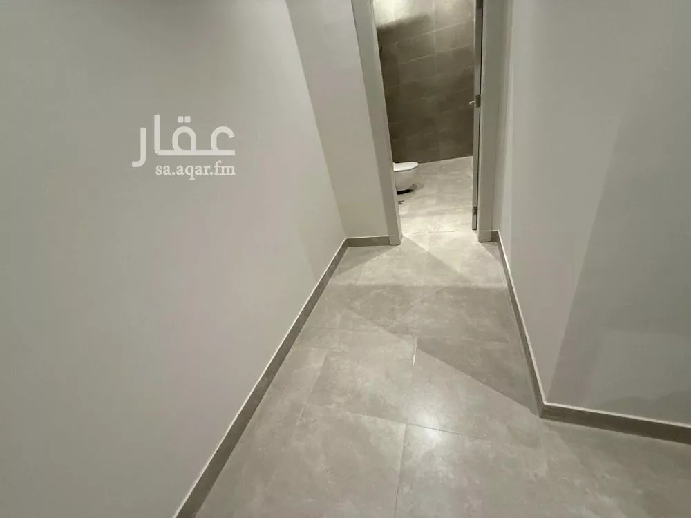 دور للبيع في شارع الكرخ, حي الخليج, مدينة الرياض, منطقة الرياض 1 صورة