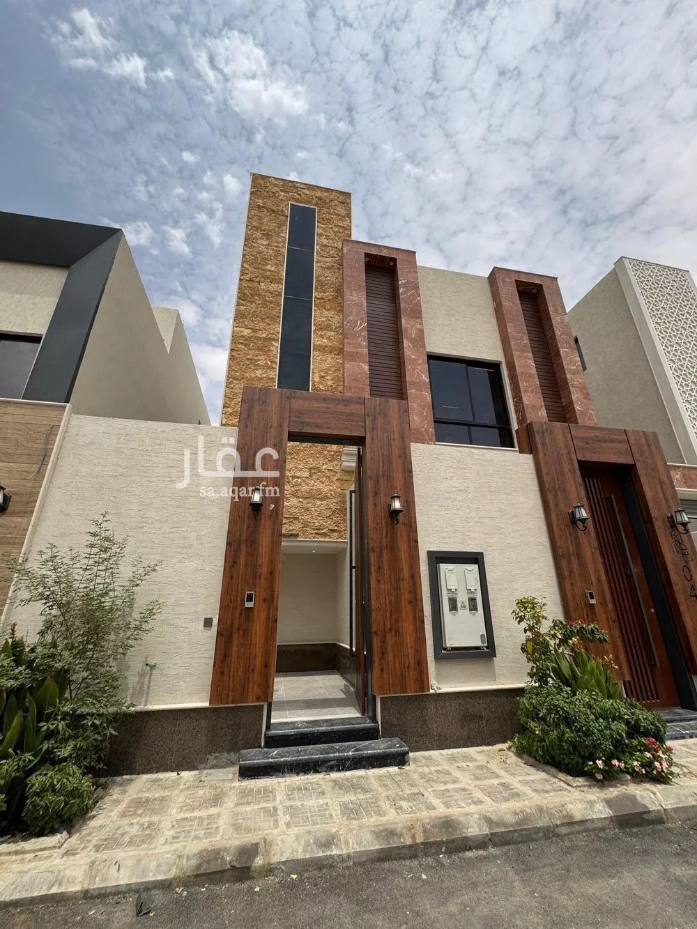 دور للبيع في شارع سليمان الحميضي, حي الرمال, مدينة الرياض, منطقة الرياض 1 صورة