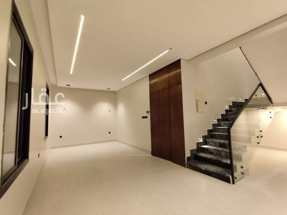 دور للبيع في شارع رقم 322, حي المونسية, مدينة الرياض, منطقة الرياض 1 صورة