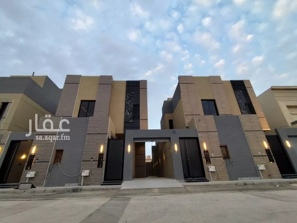 دور للبيع في شارع رقم 322, حي المونسية, مدينة الرياض, منطقة الرياض 1 صورة