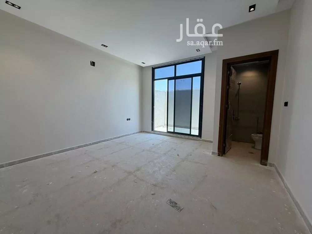 دور للبيع في شارع رقم 232, حي المونسية, مدينة الرياض, منطقة الرياض 1 صورة