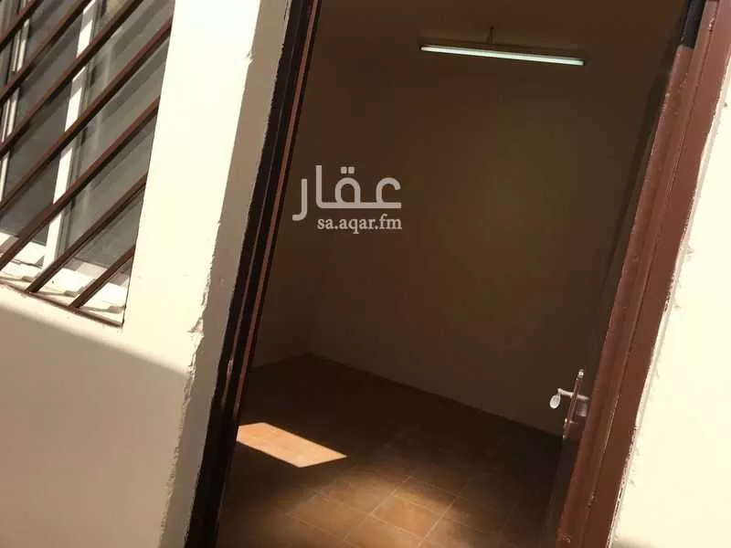 غرفة للإيجار في شارع صالح الرشيد, حي المناخ, مدينة الرياض, منطقة الرياض 1 صورة