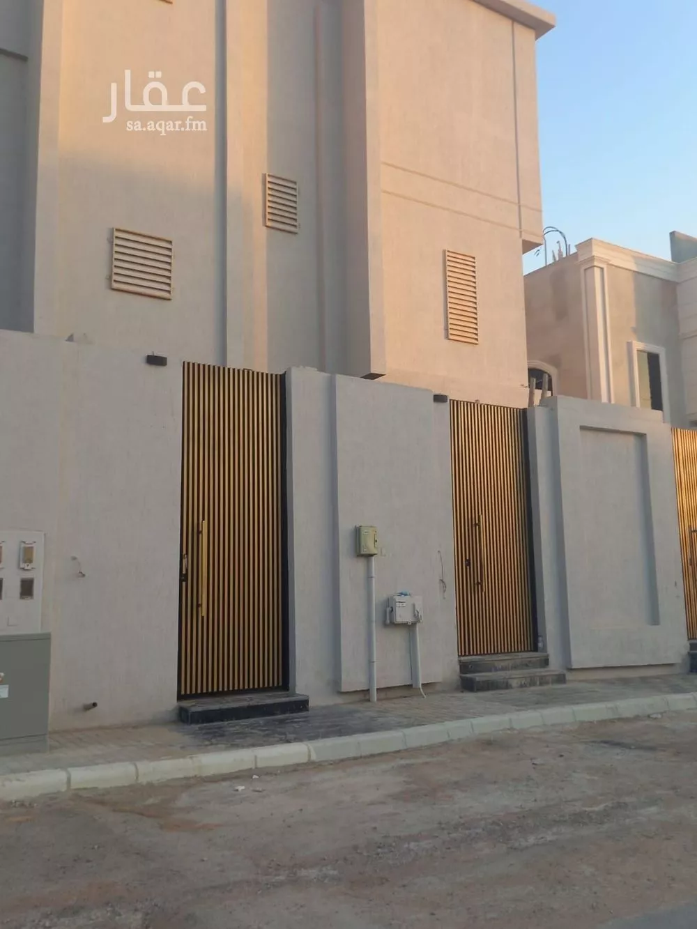 فيلا للإيجار في شارع محمد بن المستنير, حي القيروان, مدينة الرياض, منطقة الرياض 1 صورة