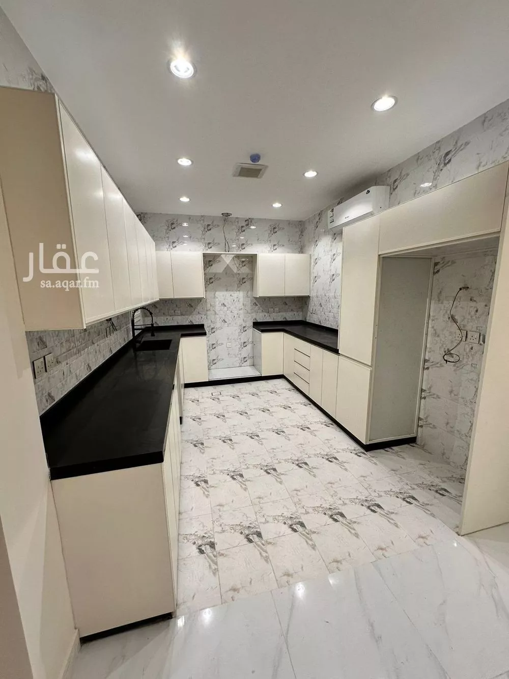 شقة للإيجار في شارع الصنوبر, حي العقيق, مدينة الرياض, منطقة الرياض 1 صورة