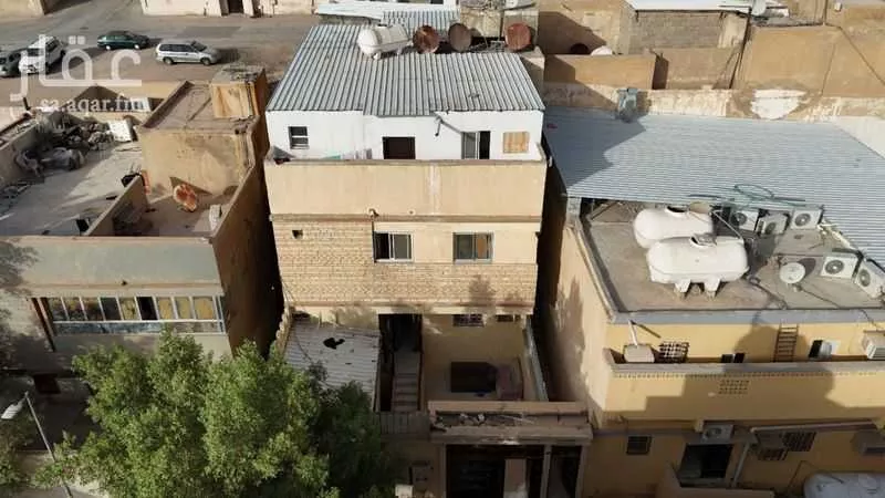فيلا للبيع في شارع سعيد بن نافع, حي اليمامة, مدينة الرياض, منطقة الرياض 1 صورة