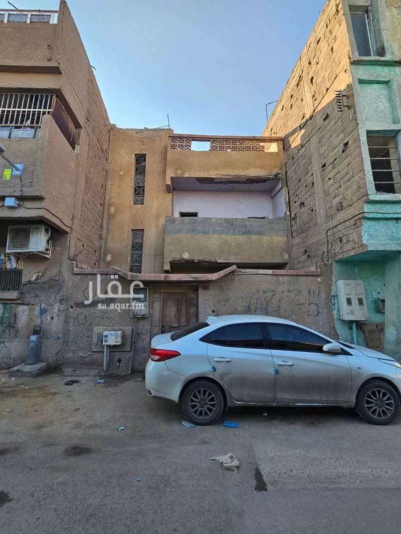 عمارة للبيع في شارع شداد الأنصاري, حي غبيرا, مدينة الرياض, منطقة الرياض 1 صورة