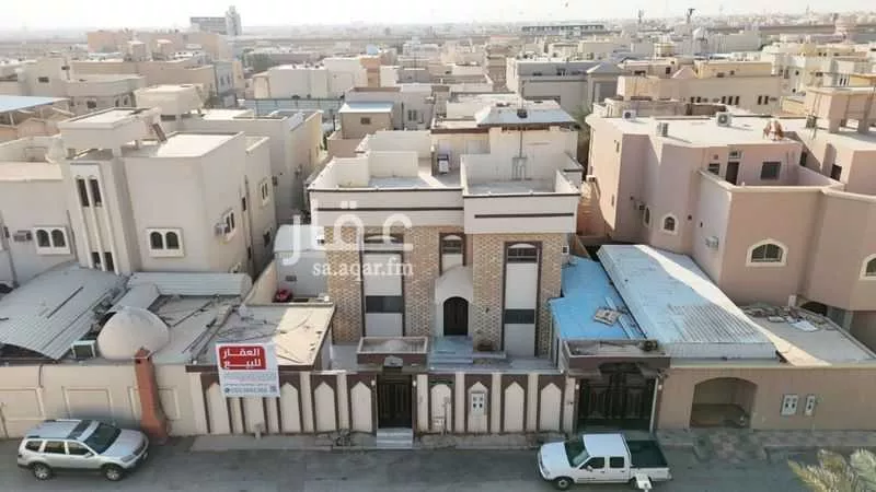 فيلا للبيع في شارع أحمد بن سهل, حي العريجاء الغربي, مدينة الرياض, منطقة الرياض 1 صورة