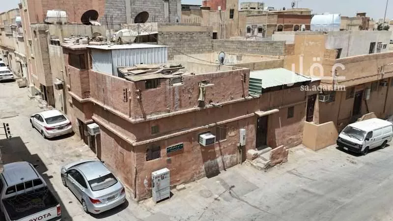 أرض للبيع في حي العريجاء, مدينة الرياض, منطقة الرياض 1 صورة