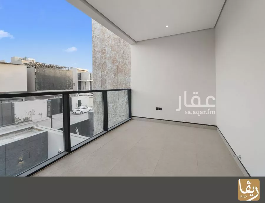 فيلا للبيع في شارع الدغيبيه, حي العارض, مدينة الرياض, منطقة الرياض 1 صورة