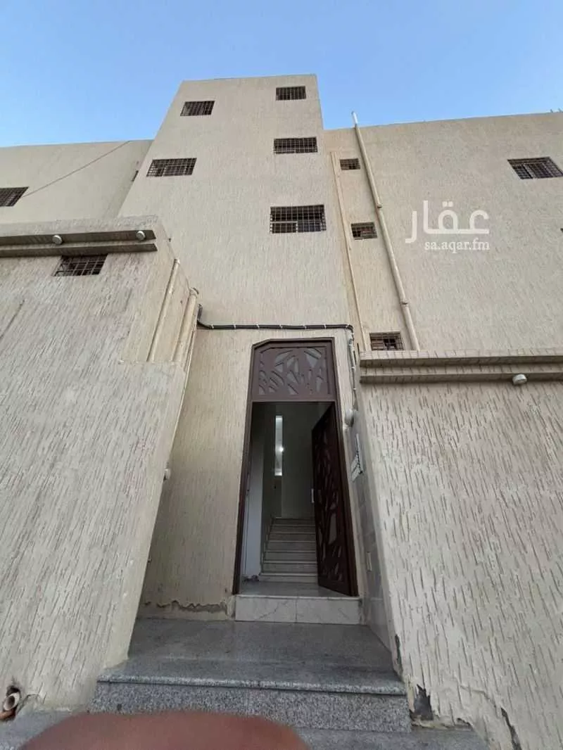شقة للإيجار في شارع سعيد بن حريث, حي المعارض, مدينة خميس مشيط, منطقة عسير 1 صورة