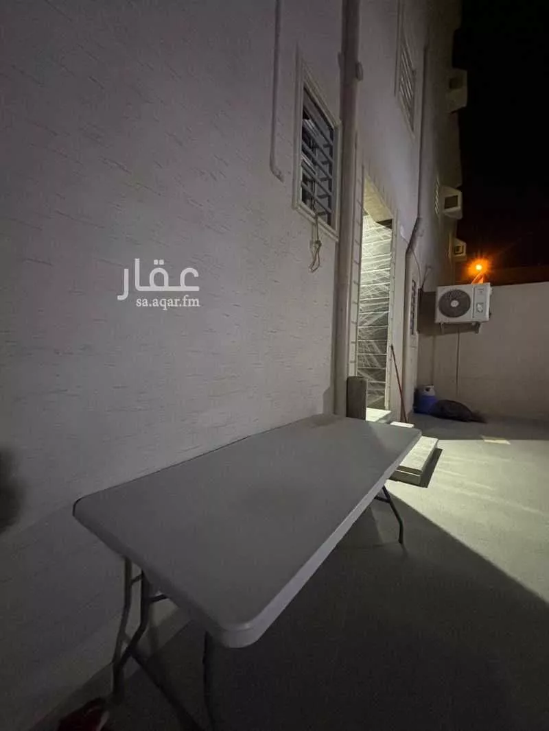 شقة للإيجار في شارع سعيد بن حريث, حي المعارض, مدينة خميس مشيط, منطقة عسير 1 صورة