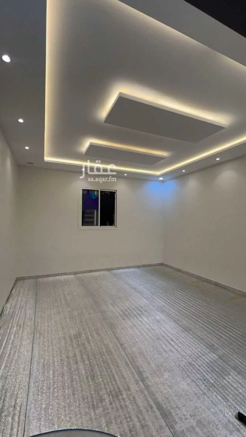 شقة للإيجار في شارع عقرباء 187 ، العيينة ، الدرعية 1 صورة