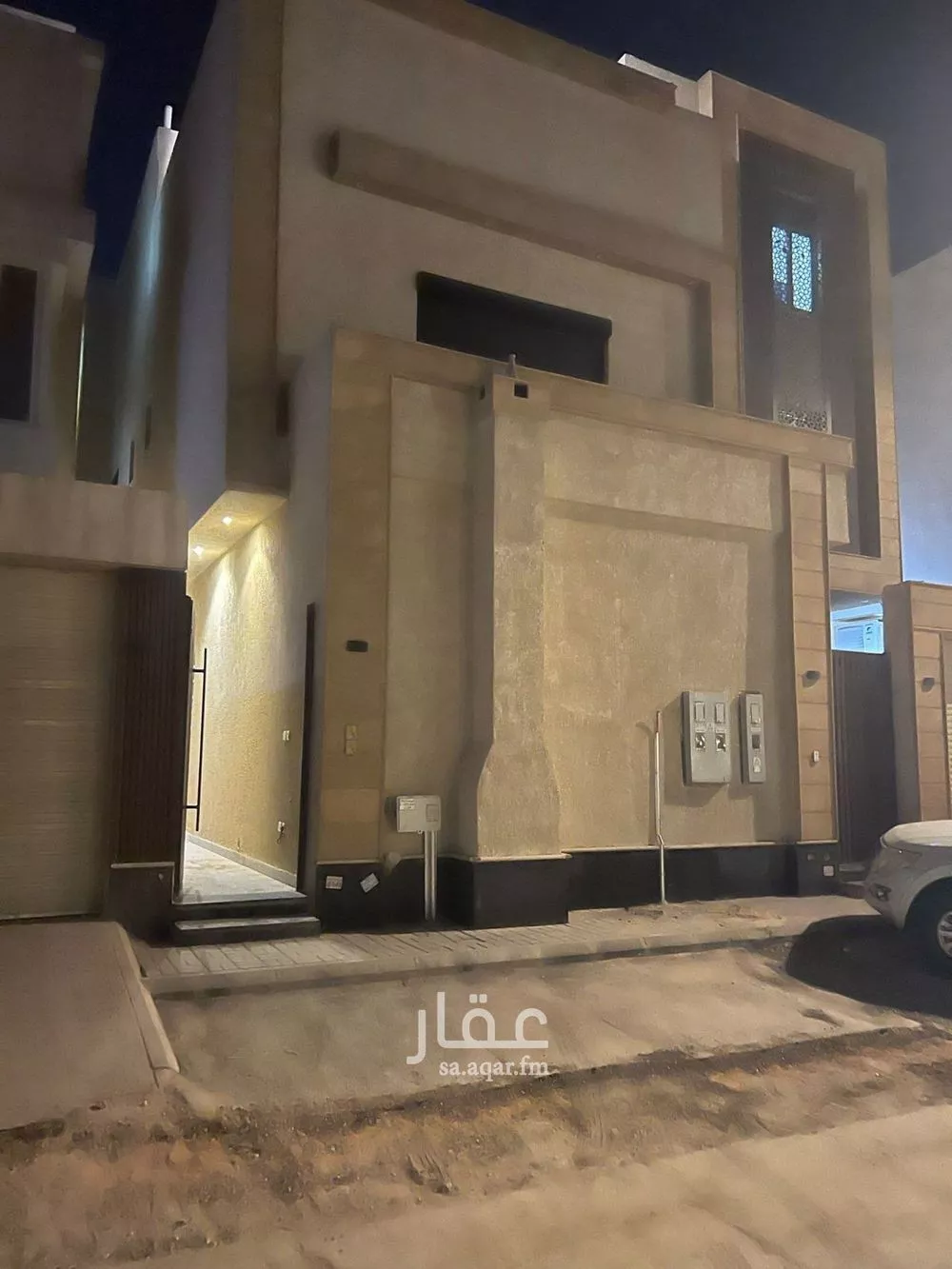 فيلا للبيع في شارع ابن فتوح الحميدي, حي الرمال, مدينة الرياض, منطقة الرياض 1 صورة