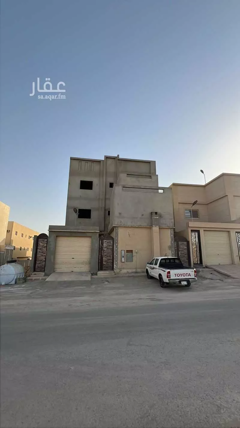 فيلا للبيع في شارع عبدالملك بن هاشم, حي البيان, مدينة الرياض, منطقة الرياض 1 صورة