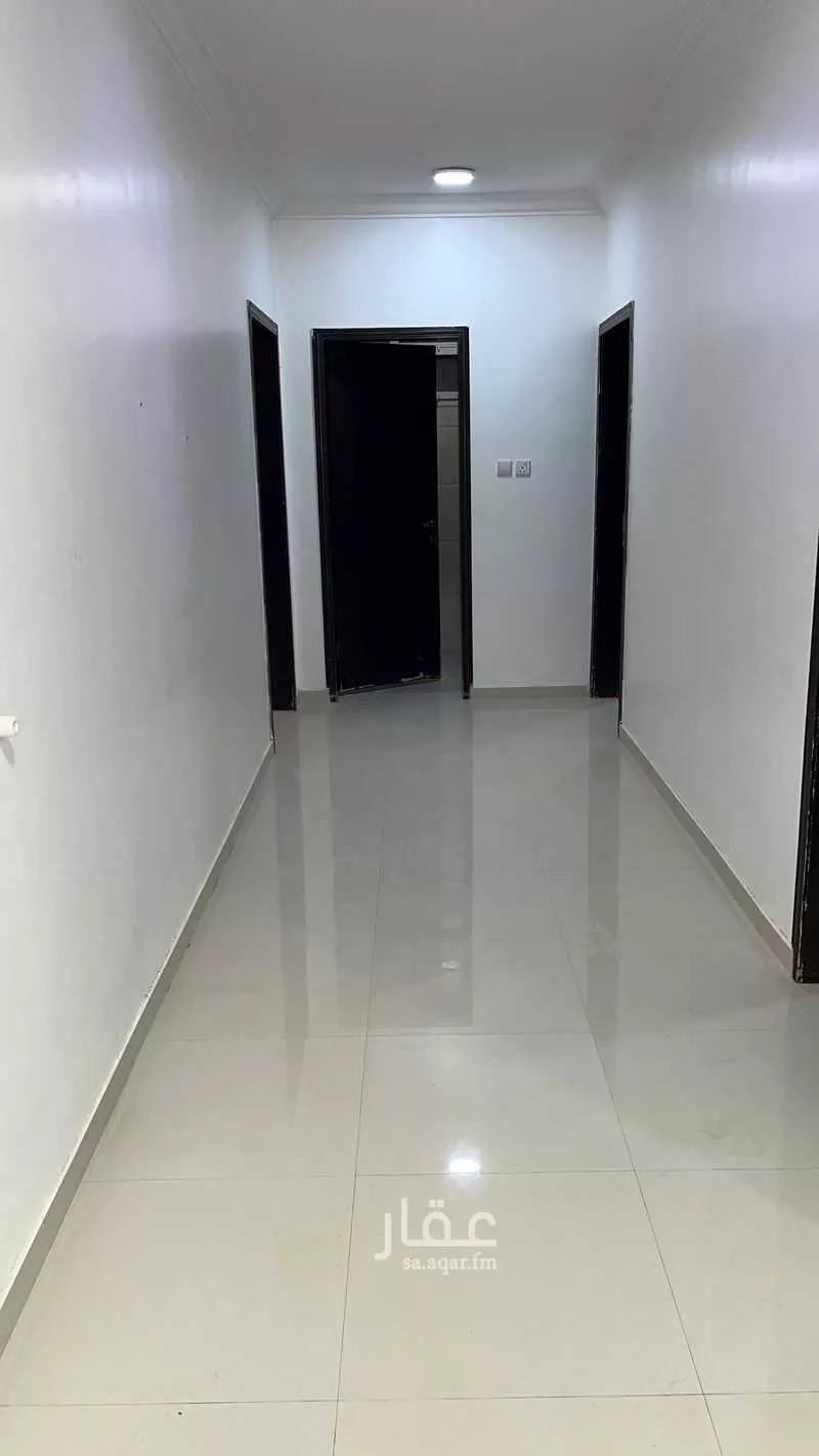 شقة للإيجار في شارع حسين بن صديق دحلان ، حي عكاظ ، الرياض ، منطقة الرياض 1 صورة