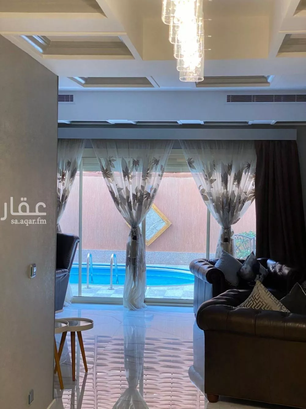 فيلا للبيع في شارع جمال الدين الشيال, حي البساتين, مدينة جدة, منطقة مكة المكرمة 1 صورة