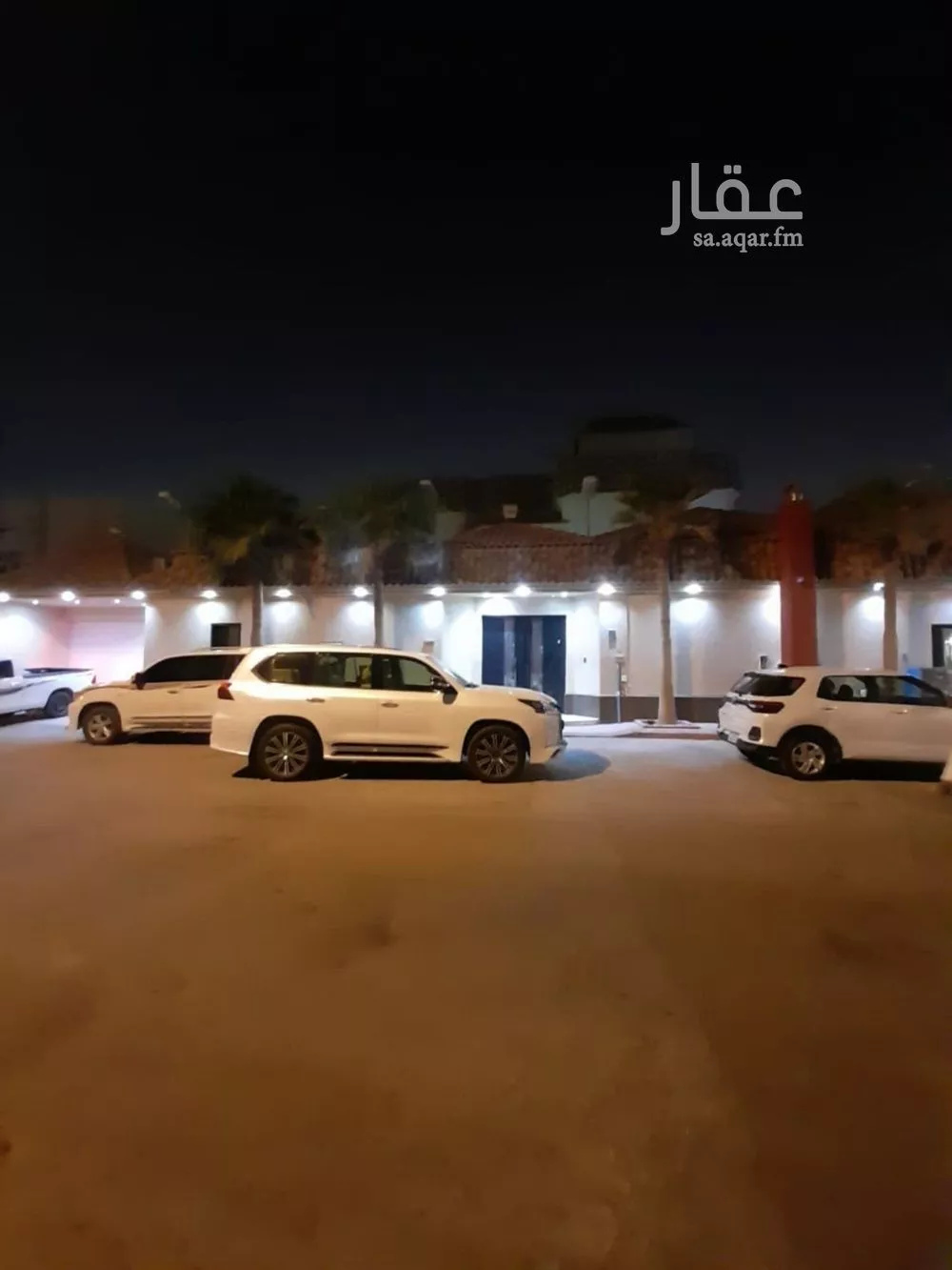فيلا للبيع في شارع ابراهيم الزمزمي, حي النهضة, مدينة الرياض, منطقة الرياض 1 صورة