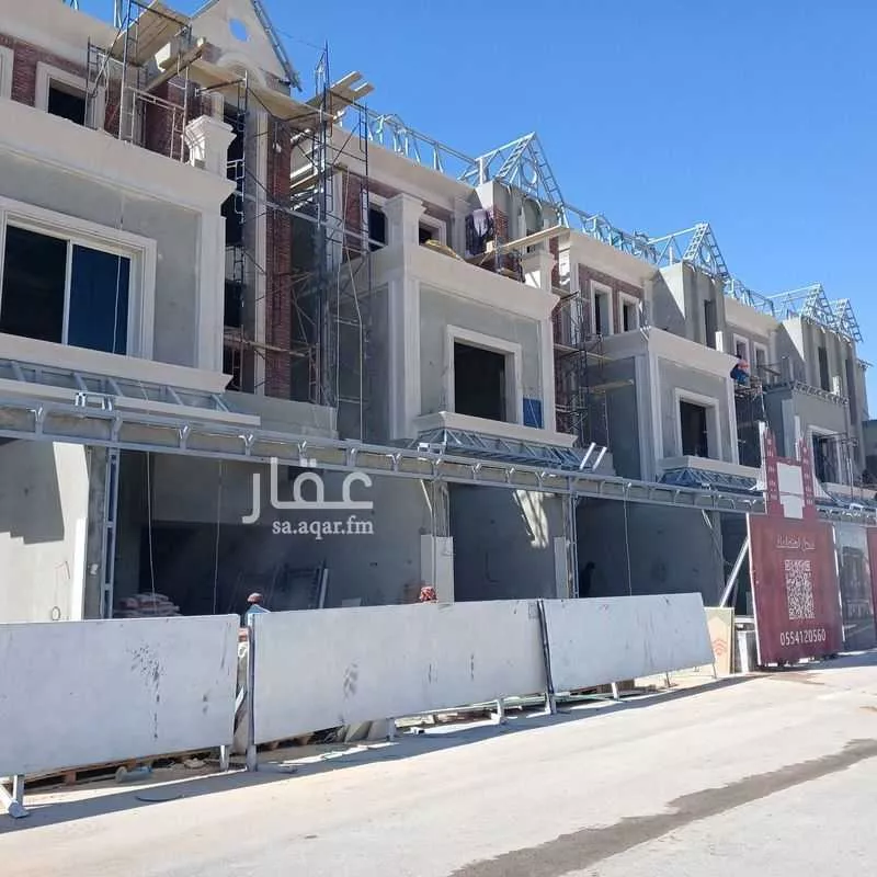 دور للبيع في شارع عمر بن عبداللطيف, حي الرمال, مدينة الرياض, منطقة الرياض 1 صورة