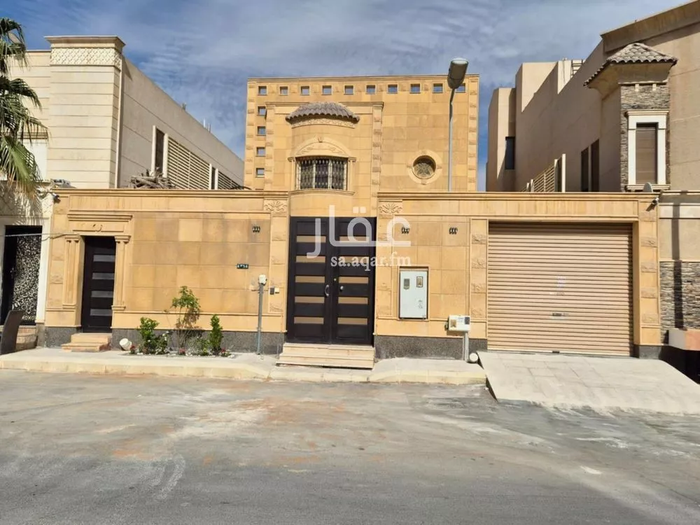 فيلا للبيع في شارع رقم 345, حي الملقا, مدينة الرياض, منطقة الرياض 1 صورة