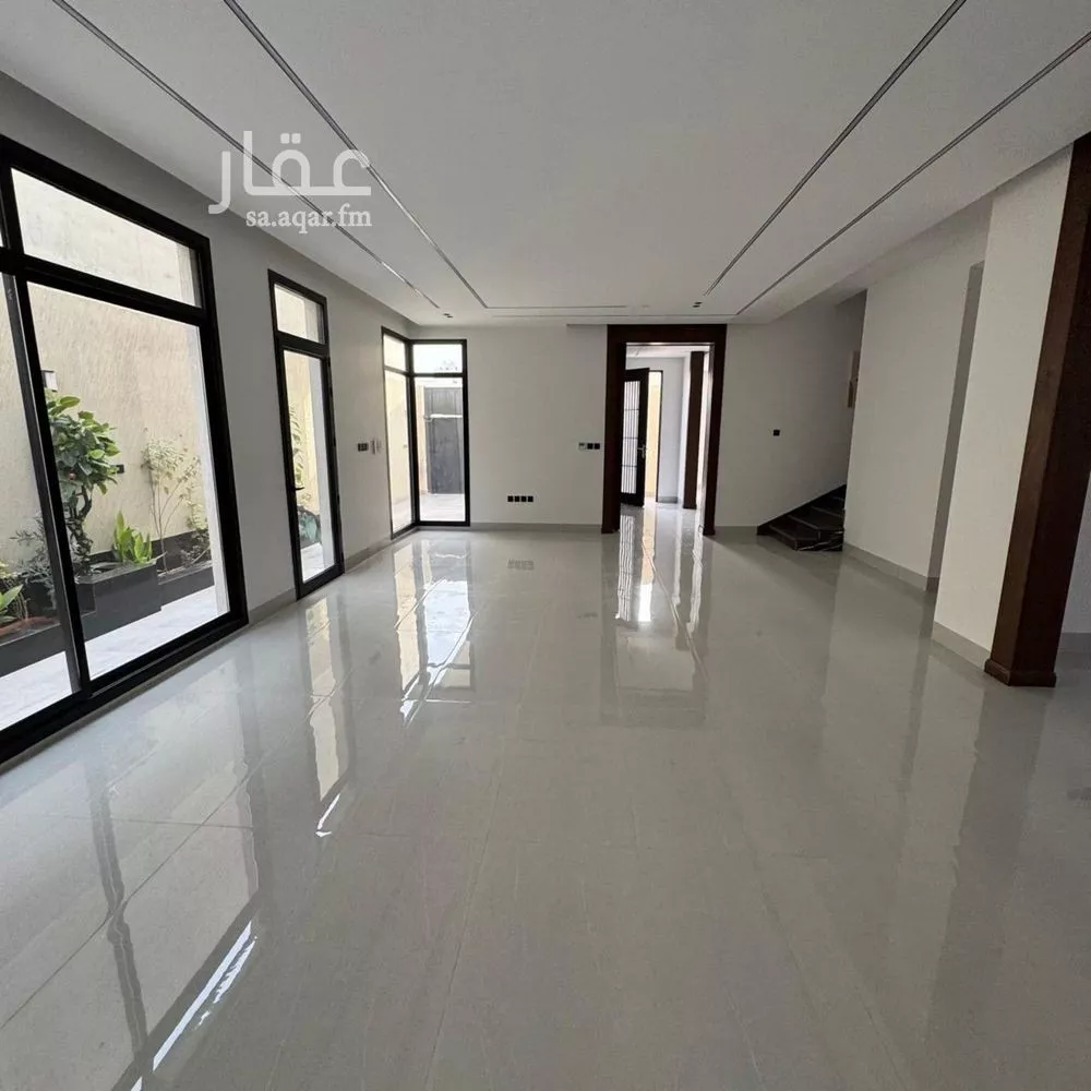 فيلا للبيع في شارع البلاغة, حي النرجس, مدينة الرياض, منطقة الرياض 1 صورة