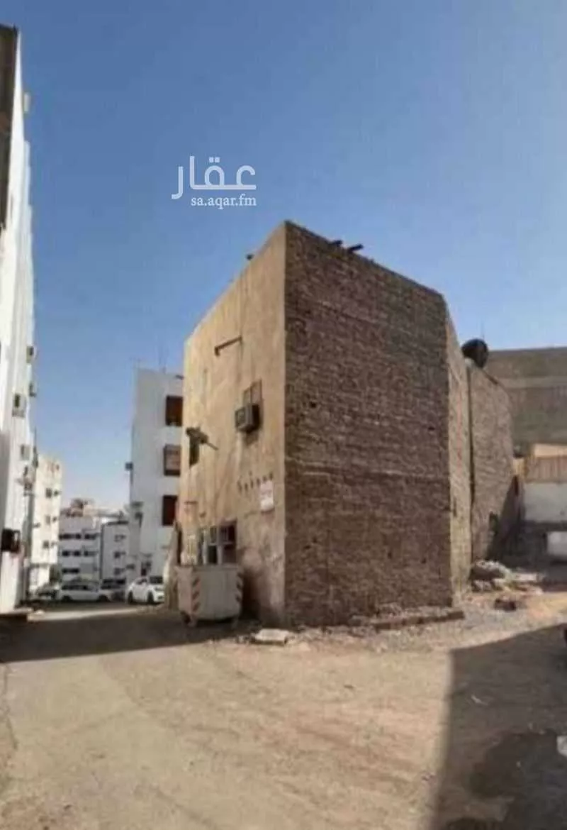 بيت للبيع في شارع حسان ابن ابي مطر ، حي المغيسلة ، المدينة المنورة ، منطقة المدينة المنورة 1 صورة