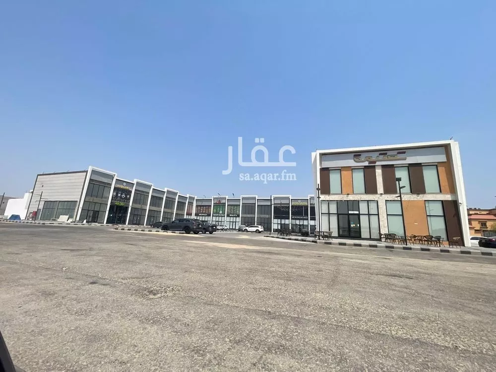 محل للإيجار في شارع الصياد, حي الأمواج, مدينة الخبر, المنطقة الشرقية 1 صورة