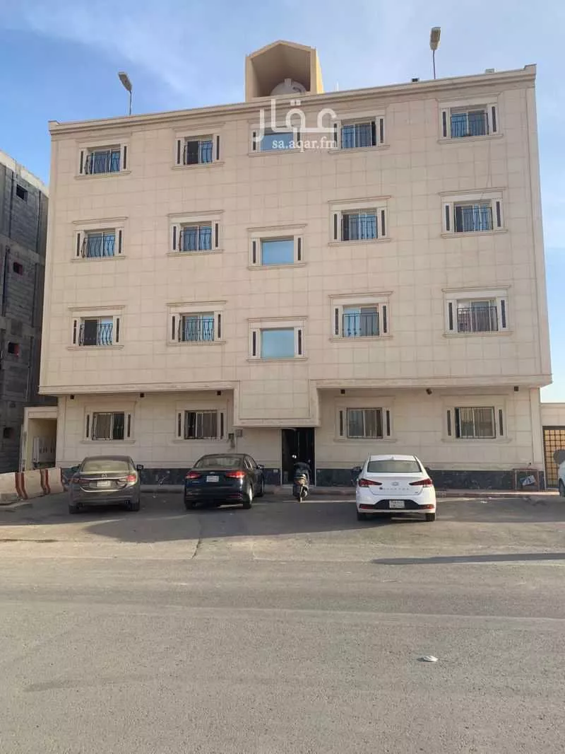 عمارة للإيجار في شارع الجندل, حي ظهرة لبن, مدينة الرياض, منطقة الرياض 1 صورة