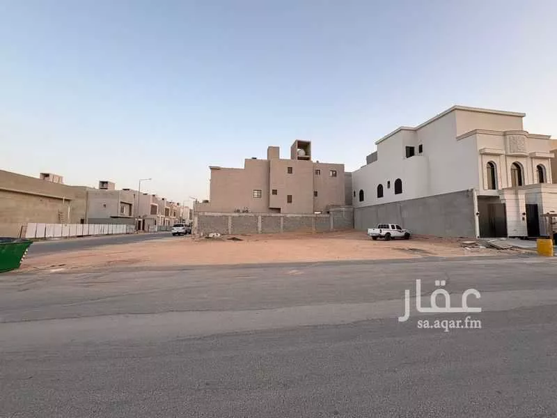 أرض للبيع في شارع أحمد بن يوسف الكواشي, حي الرمال, مدينة الرياض, منطقة الرياض 1 صورة
