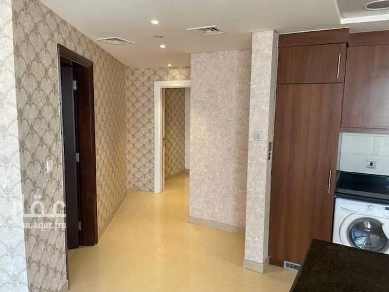 شقة للإيجار في شارع طريق الملك فهد الفرعي, حي الصحافة, مدينة الرياض, منطقة الرياض 1 صورة