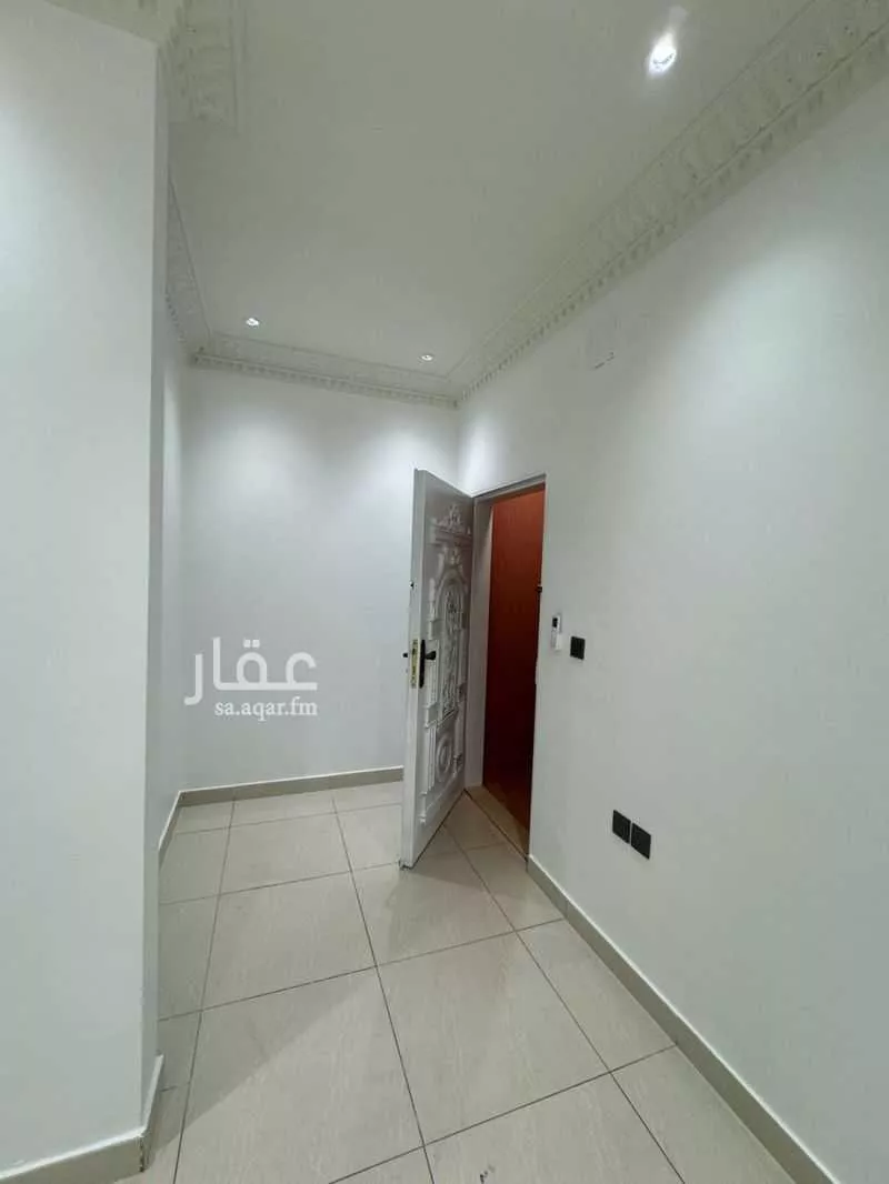 فيلا للإيجار في شارع الطاهرة, حي قرطبة, مدينة الرياض, منطقة الرياض 1 صورة