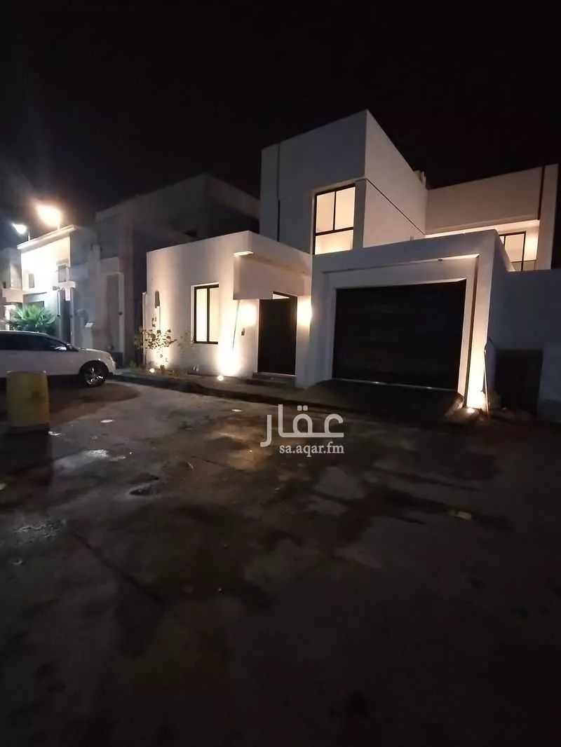 فيلا للبيع في شارع أبي الحق الحنفي, حي المهدية, مدينة الرياض, منطقة الرياض 1 صورة