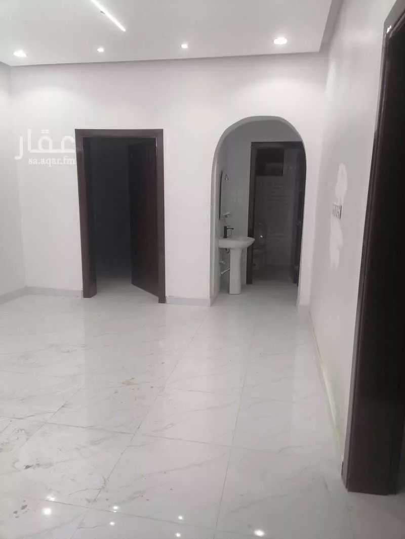شقة للإيجار في شارع موسى بن علي بن رباح ، حي السلام ، المدينة المنورة ، منطقة المدينة المنورة 1 صورة