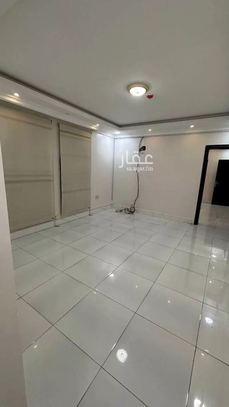 مكتب تجاري للإيجار في حي المزروعية, مدينة الدمام, المنطقة الشرقية 1 صورة