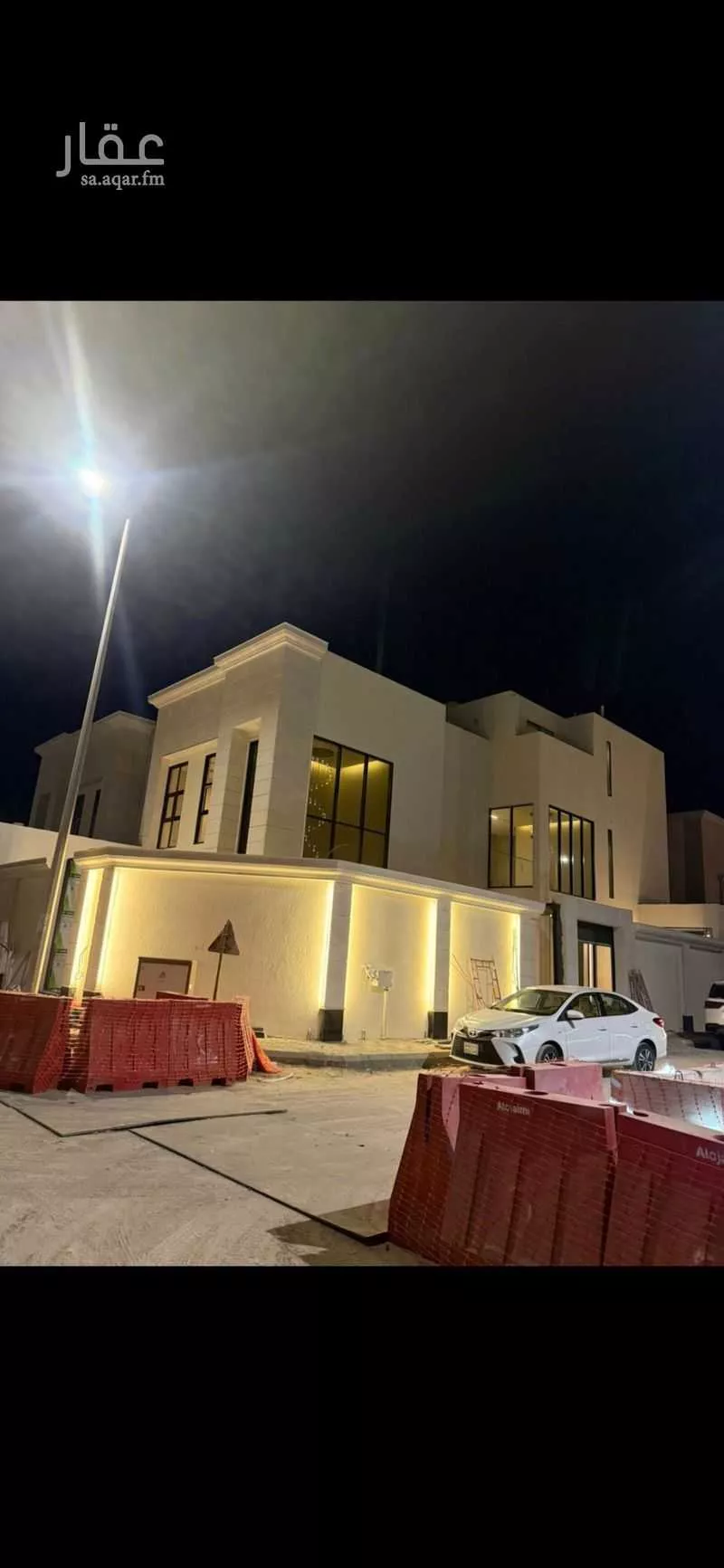 فيلا للبيع في شارع جودة, حي الصواري, مدينة الخبر, المنطقة الشرقية 1 صورة