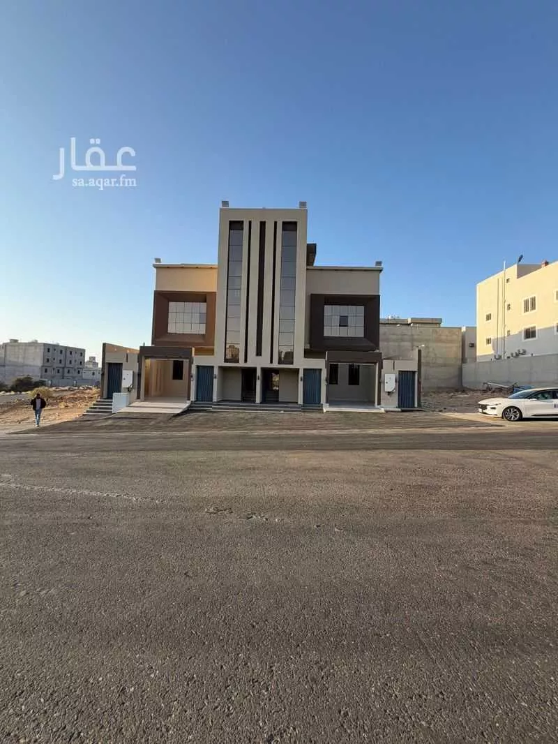 دور للبيع في شارع  شارع الرداح, حي الزهور, مدينة أبها, منطقة عسير 1 صورة