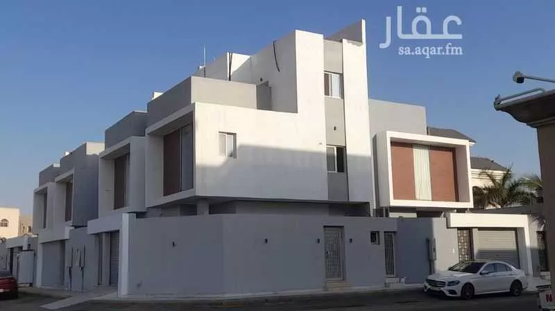 فيلا للإيجار في شارع ابو العباس بن عبدالله, حي البحيرات, مدينة جدة, منطقة مكة المكرمة 1 صورة