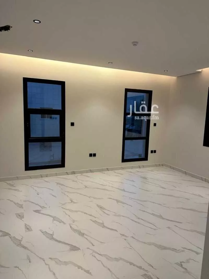 عمارة للإيجار في شارع حمد الخطابي, حي الملز, مدينة الرياض, منطقة الرياض 1 صورة
